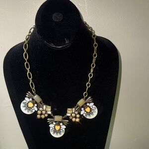 Elegant Gold and White Floral Necklace